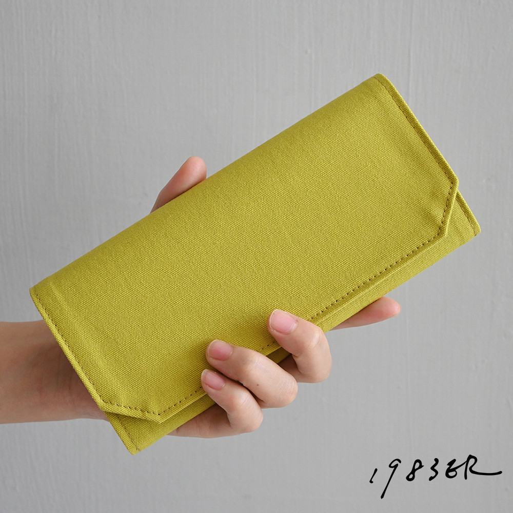 ヴォッテガヴェネタイエローライムイエロー長財布中古カード入れか小銭入れ リ*コ様
