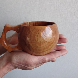 　暴れる杢ケヤキの一木彫りコーヒーカップ　 3枚目の画像