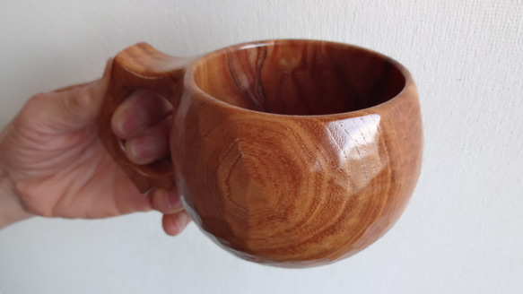 　暴れる杢ケヤキの一木彫りコーヒーカップ　 12枚目の画像