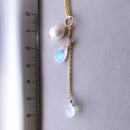 再販】虹色 k14gf淡水パール&レインボームーンストーン ペンダント