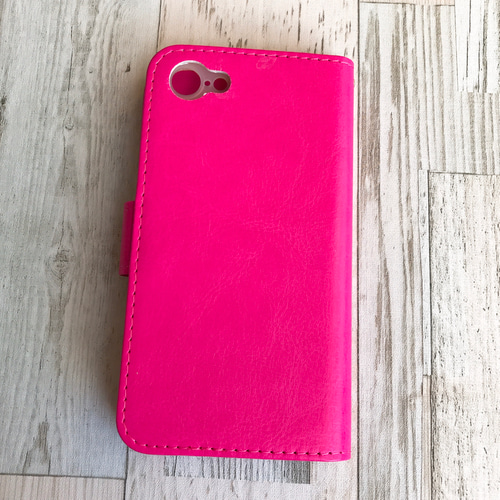 ほぼ全機種対応】ビビッドピンクの手帳型iPhoneケース 手帳型