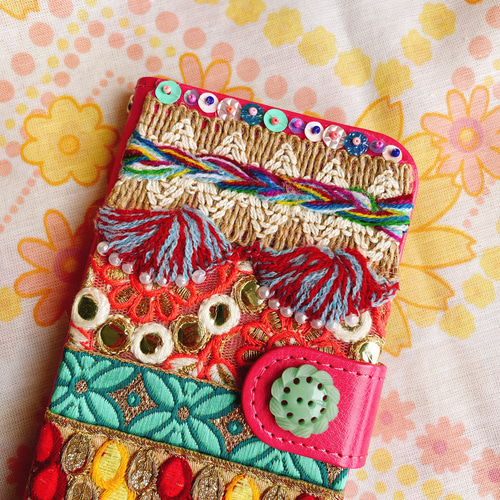 ほぼ全機種対応】ビビッドピンクの手帳型iPhoneケース 手帳型