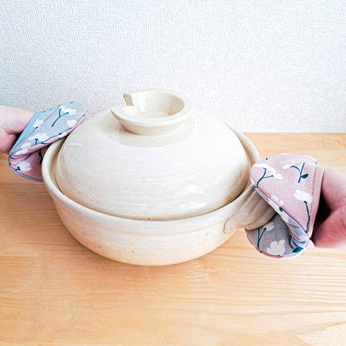 鍋敷き 鍋つかみ 二枚セット 丸型 ミトン 2way 北欧 花柄 スモーキー