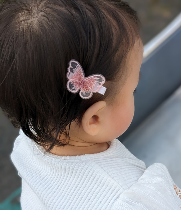 蝶々ヘアクリップ♡ベビーヘアクリップ♡ 刺繍♡バタフライ 9枚目の画像