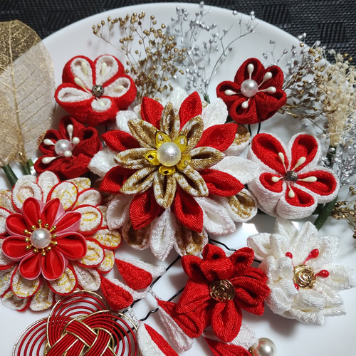 髪飾り 髪飾り白 髪飾り赤 色打掛髪飾り 成人式髪飾り 卒業式髪飾り