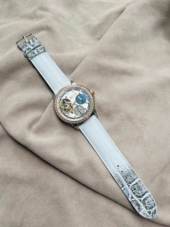 ヒマラヤクロコダイル革の時計ベルトをハンドメイドで丁寧に手縫いで​​仕上げています（送料無料） 1枚目の画像