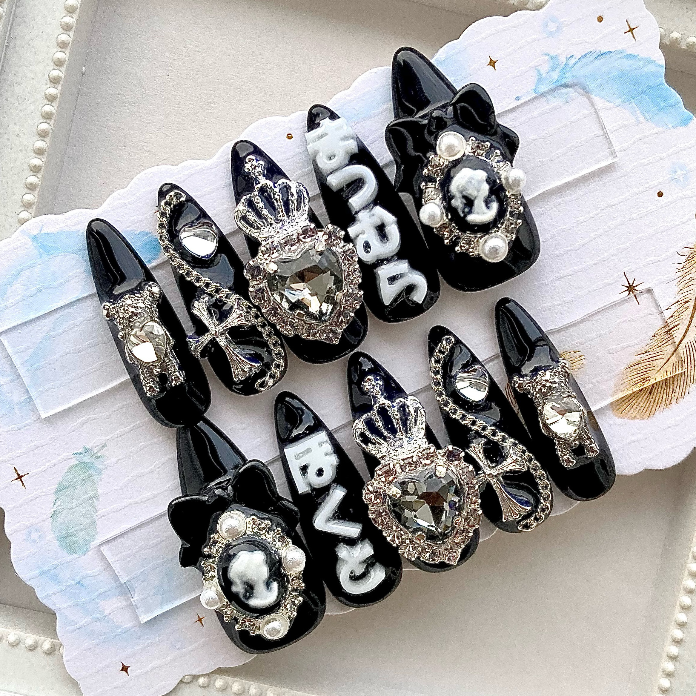 ネイルチップ　ブラック　黒　地雷　サブカル　量産型　オーダー オーダーネイルチップ 地雷系 量産型 にゃん サブカル メンヘラ