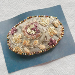 インド刺繍リボン　バレッタ　楕円 1枚目の画像