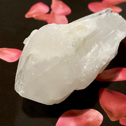 キャンドルクォーツ✨　クリスタル　水晶　ラフストーン　原石 1枚目の画像