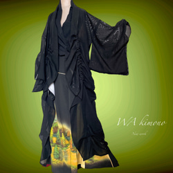 大きなサイズ ドレープ際立つ 着物ガウン 絽 シースルー 羽織 着物リメイク男女兼用 フリーサイズ 黒 K6408 1枚目の画像