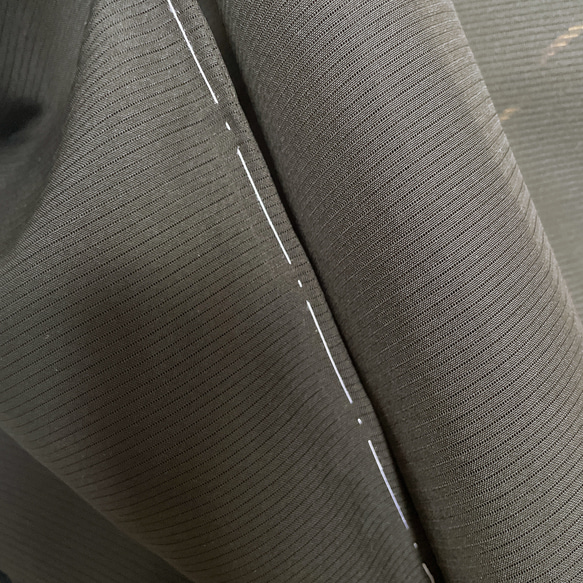 大きなサイズ ドレープ際立つ 着物ガウン 絽 シースルー 羽織 着物リメイク男女兼用 フリーサイズ 黒 K6408 13枚目の画像