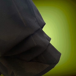 大きなサイズ ドレープ際立つ 着物ガウン 絽 シースルー 羽織 着物リメイク男女兼用 フリーサイズ 黒 K6408 5枚目の画像