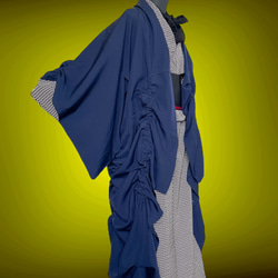 ドレープ際立つ 着物ガウン 絽 シースルー 羽織 着物リメイク男女兼用 フリーサイズ 黒 K6406 4枚目の画像