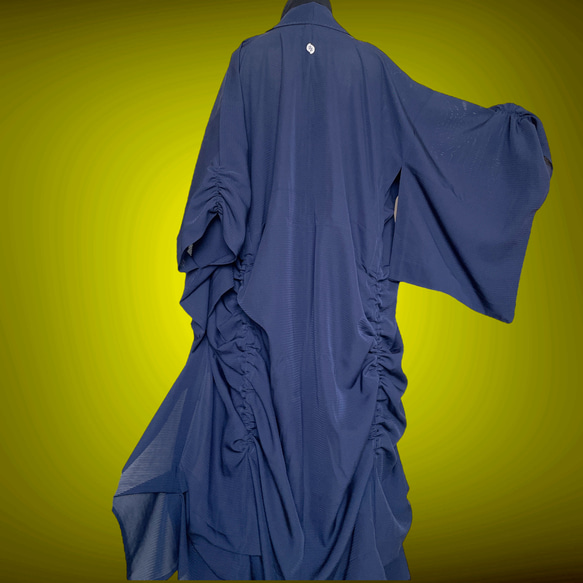 ドレープ際立つ 着物ガウン 絽 シースルー 羽織 着物リメイク男女兼用 フリーサイズ 黒 K6406 10枚目の画像