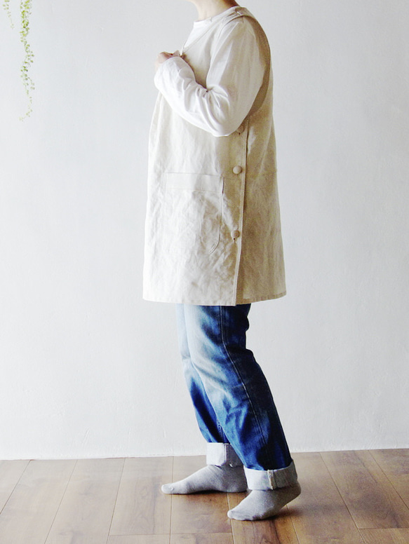 リネン100％【洋服のような保育エプロン】仕事着　自然体　ナチュラルリネン 3枚目の画像