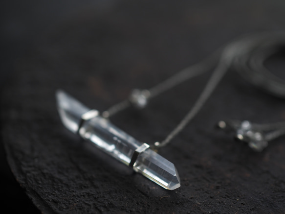 titanium in quartz silver necklace (tenge) 7枚目の画像