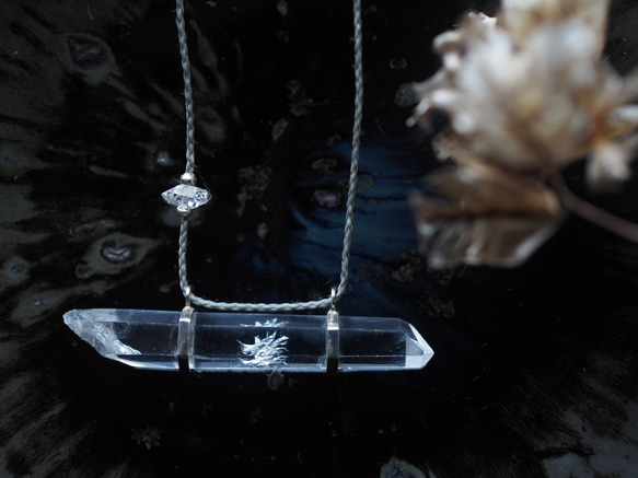 titanium in quartz silver necklace (tenge) 1枚目の画像