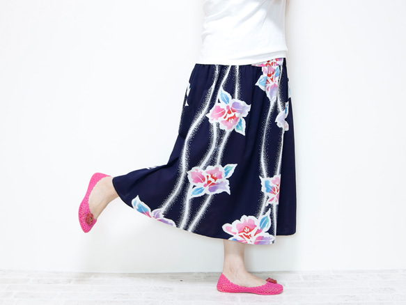 OKINAWA SKIRT LONG -upcycled from unused summer KIMONO 第1張的照片