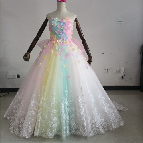 美品！レインボー カラードレス プリンセスライン ベアトップ 花  