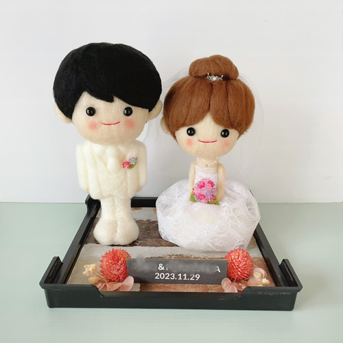 ♡ウェディングペアドール♡オーダー受付 受注製作 ケース入りウェディングドール ウェルカムボード Akubimama