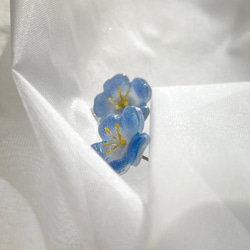 【一粒の花】ネモフィラ/nemophila/スタッドピアス/青/ブルー/blue/可愛い/モービル 2枚目の画像