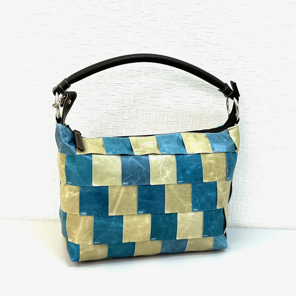 ポニーレザー　100枚ハギ　2WAY ショルダー＆斜め掛け　ブルー　No.361 1枚目の画像