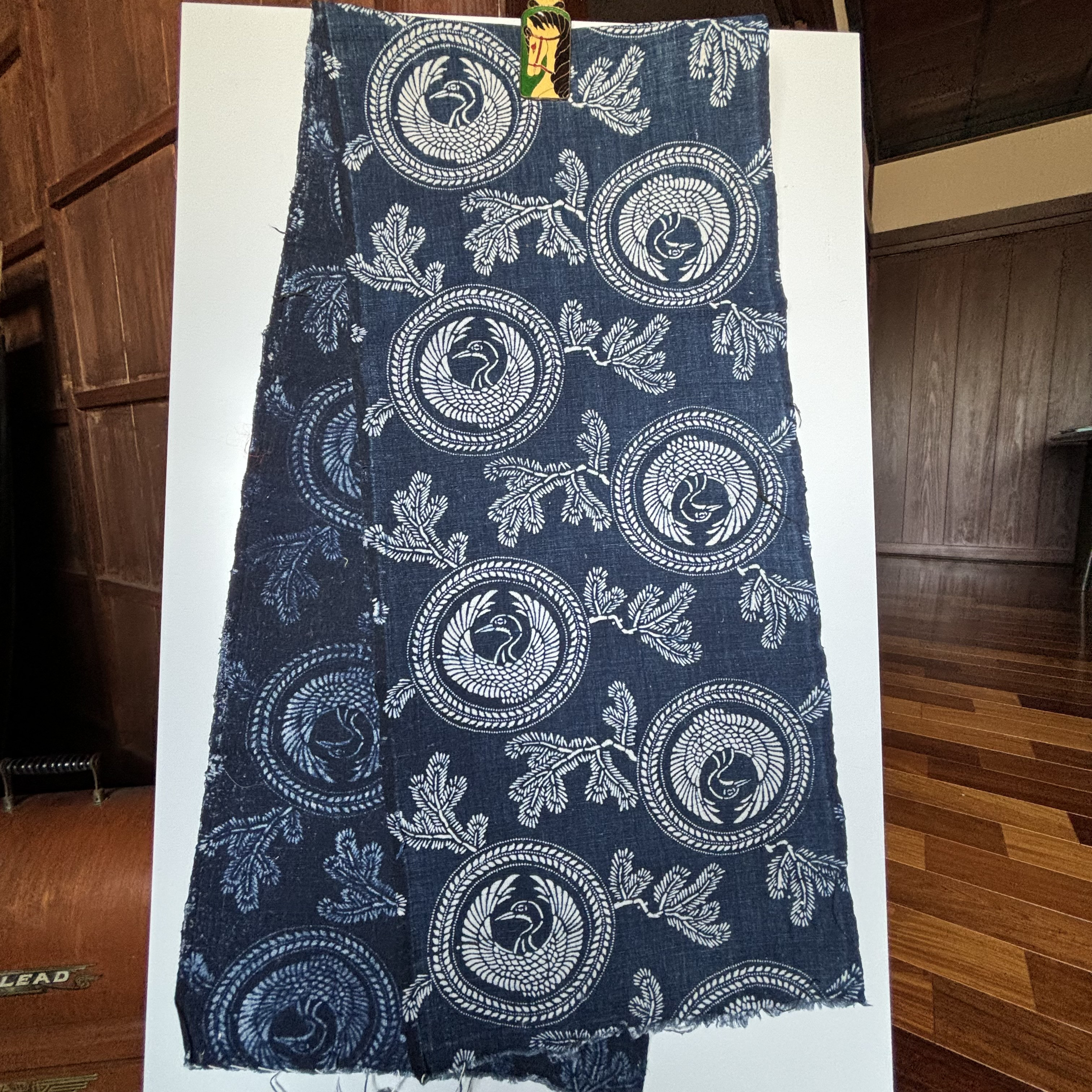 木綿　古布　はぎれ　鶴　松　めでたい　正月　リメイク　着物ほどき　ランチョンマット