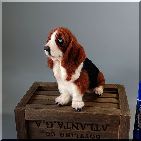 羊毛フェルト　犬　バセットハウンド　バセット・ハウンド　いぬ　イヌ　犬フィギュア 2枚目の画像