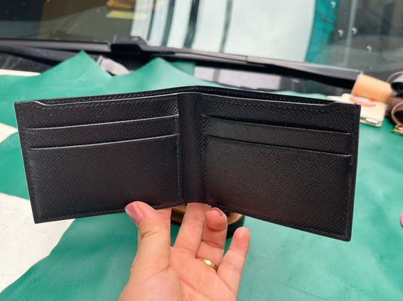 手縫いワニ革二つ折り財布（受注生産, 送料無料） 