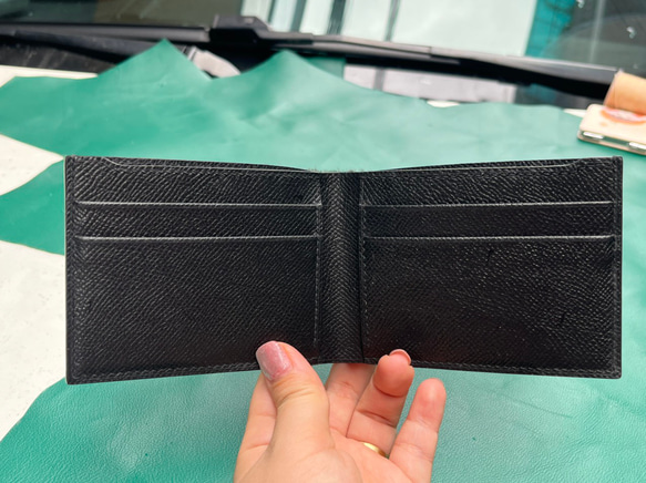 手縫いワニ革二つ折り財布（受注生産, 送料無料） 