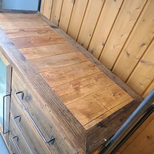 古材とアイアン､モールガラスのヴィンテージキッチンキャビネットKCC