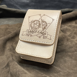 ボタン式タロットカードケース ポケットサイズ 2枚目の画像