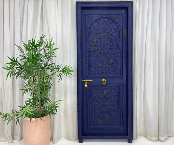 オーダーメイド アーチフレームで装飾されたモロッコのドア お気軽にお問い合わせください