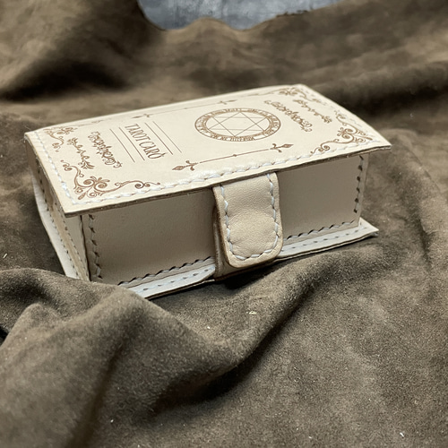 魔導書型タロットカードケース 