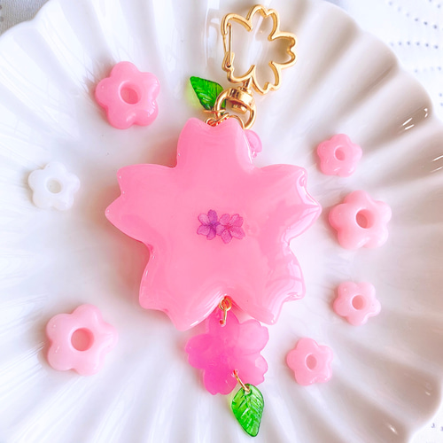 桜 キーホルダー レジンキーホルダー 桜 春 桜キーホルダー