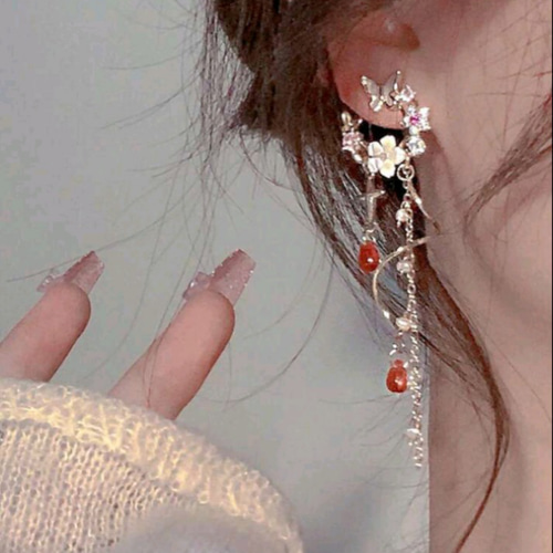 ピアス 蝶ちょうバタフライ可愛いお花ピンクロングブルーグレー