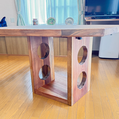 八溝杉 155x113cm 厚材変形型テーブル(M21-1type) ダイニングテーブル