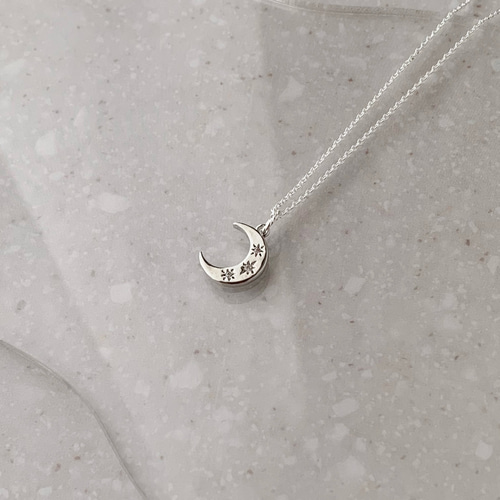 美品✨天然素材 ネックレス＆イヤリング 925 silver刻印 アイボリー色 ペアネックレス ステンレス 4SUP064SV&4SUP064SV｜white clover