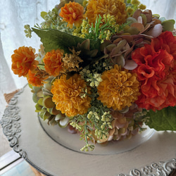 元気が出る♪ビタミンカラーの花束 結婚式 ブーケ スワッグ アレンジ  造花  フェイクフラワー  紫陽花 インテリア 9枚目の画像