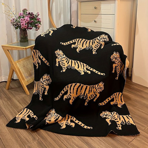 Tiger ソファーカバー 2人掛け 柄 おしゃれ 高級 かわいい 120x160cm