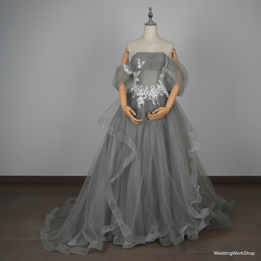 雅やか グレー  ソフトチュール ふわふわ袖： カラードレス 二次会/ 演奏会/音楽会G191