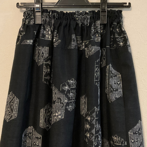 着物リメイク Ｙ ギャザースカート シルク   着物スカート 2枚目の画像