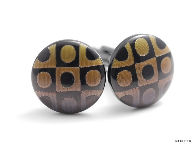 ブラウンベースの高級感漂うカフスボタン Premium 197