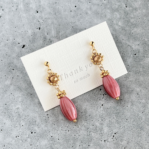 チェコガラスのレトロstyleピアスorイヤリング＊ピンク ピアス（その他 