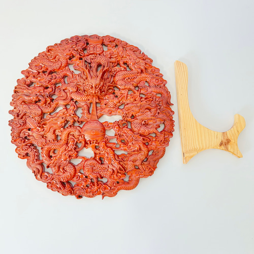 九龍戯珠 桃の木 透かし彫刻 直径29cm 迫力 龍の置物 風水龍招財進宝