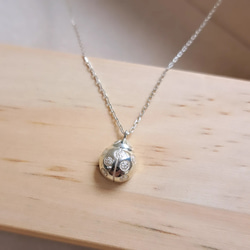 てんとう虫 ネックレス】テントウムシ ナナホシテントウ お祝い