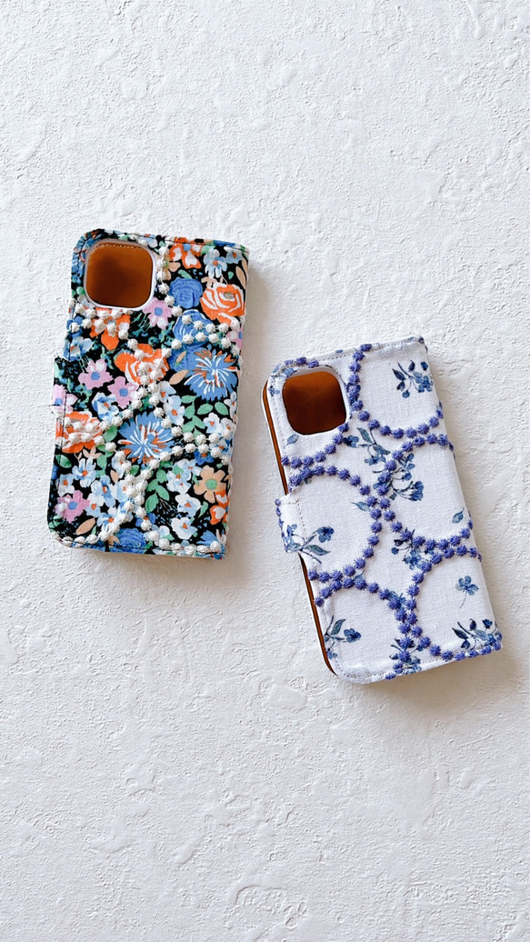 手帳型　サークル刺繍小花　 iPhoneケース 10枚目の画像