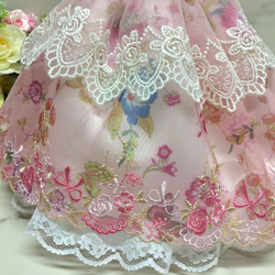 バラとリボンの可愛い刺繍レースドレス　パニエ付き〜リカちゃん用着せ替えドレス 15枚目の画像