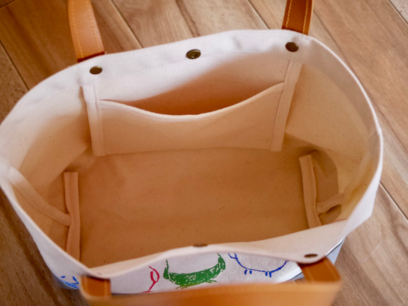 パステルセキセイインコの横長ミニトートバッグ 3枚目の画像