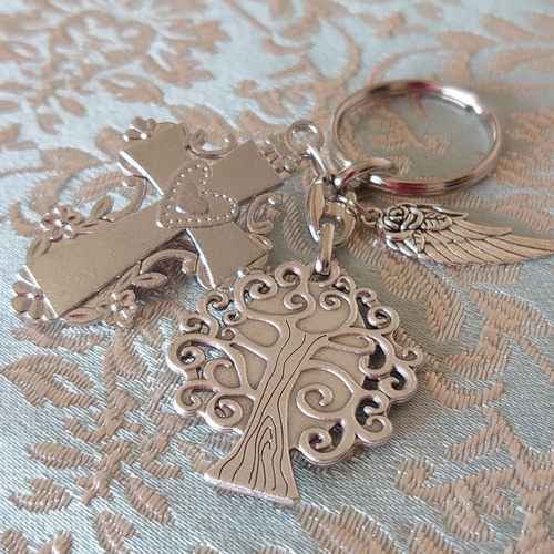 聖母マリア様不思議のメダイ生命の木イエス・キリストの美しいクロス